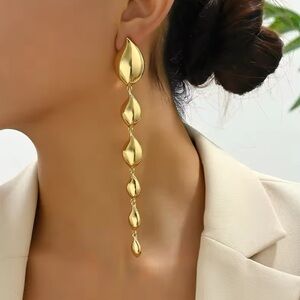 Dion - Long Gold Drop Earings. Hot Trendy Item.NWT